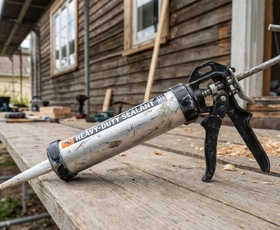 Как пользоваться пистолетом для герметика