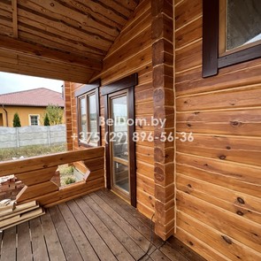 Отделка деревянного дома из лафета, шлифовка, покраска, теплый шов Ветка