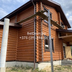 Шлифовка, покраска, герметизация швов деревянного дома из ОЦБ Глусск